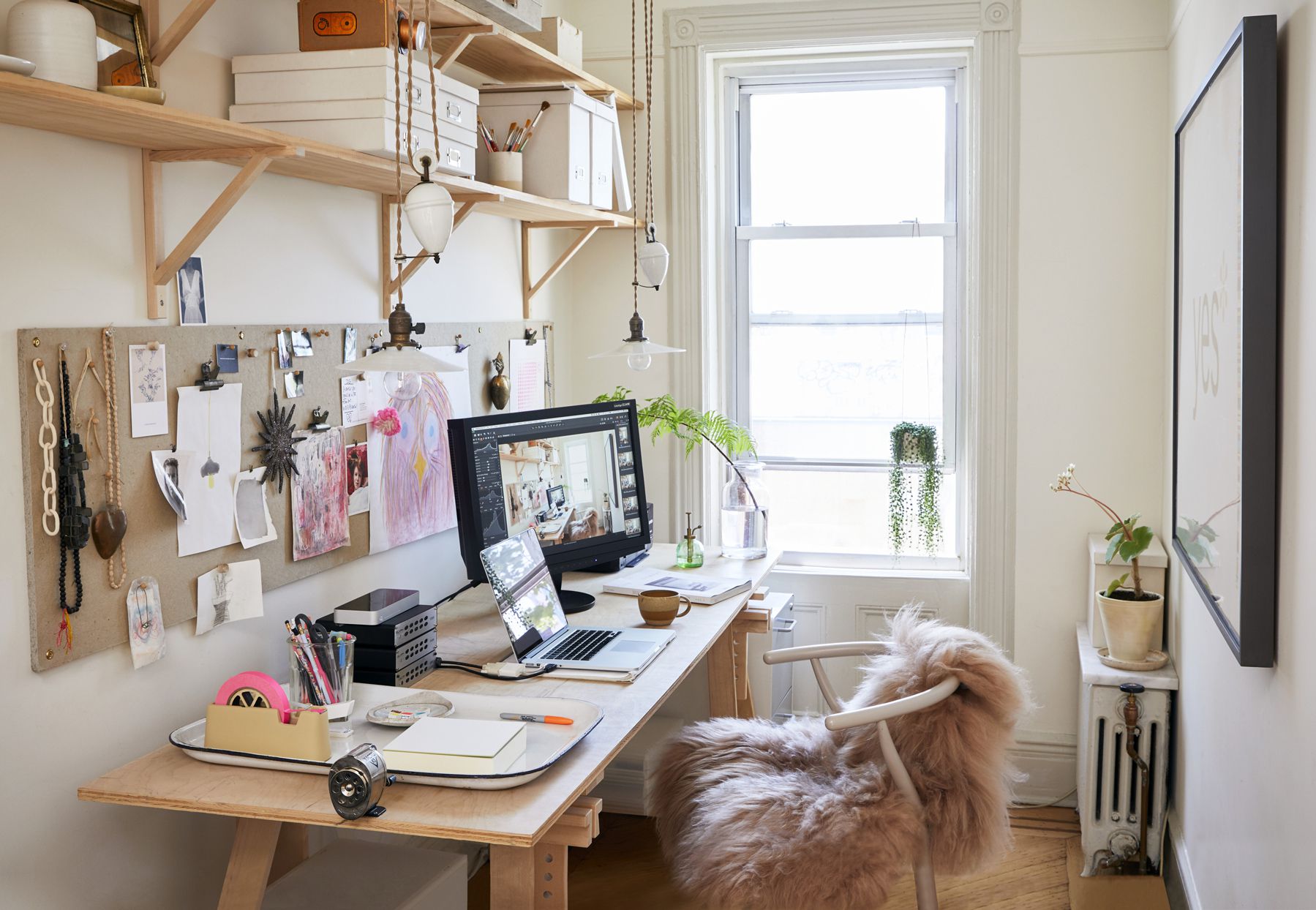 “Creating the Perfect Home Office: Tips for Designing a Productive Workspace”